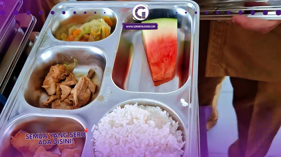 Kurang Banyak, Orang Tua Minta Porsi Makanan Bergizi Gratis Pemerintah, Ditambah!